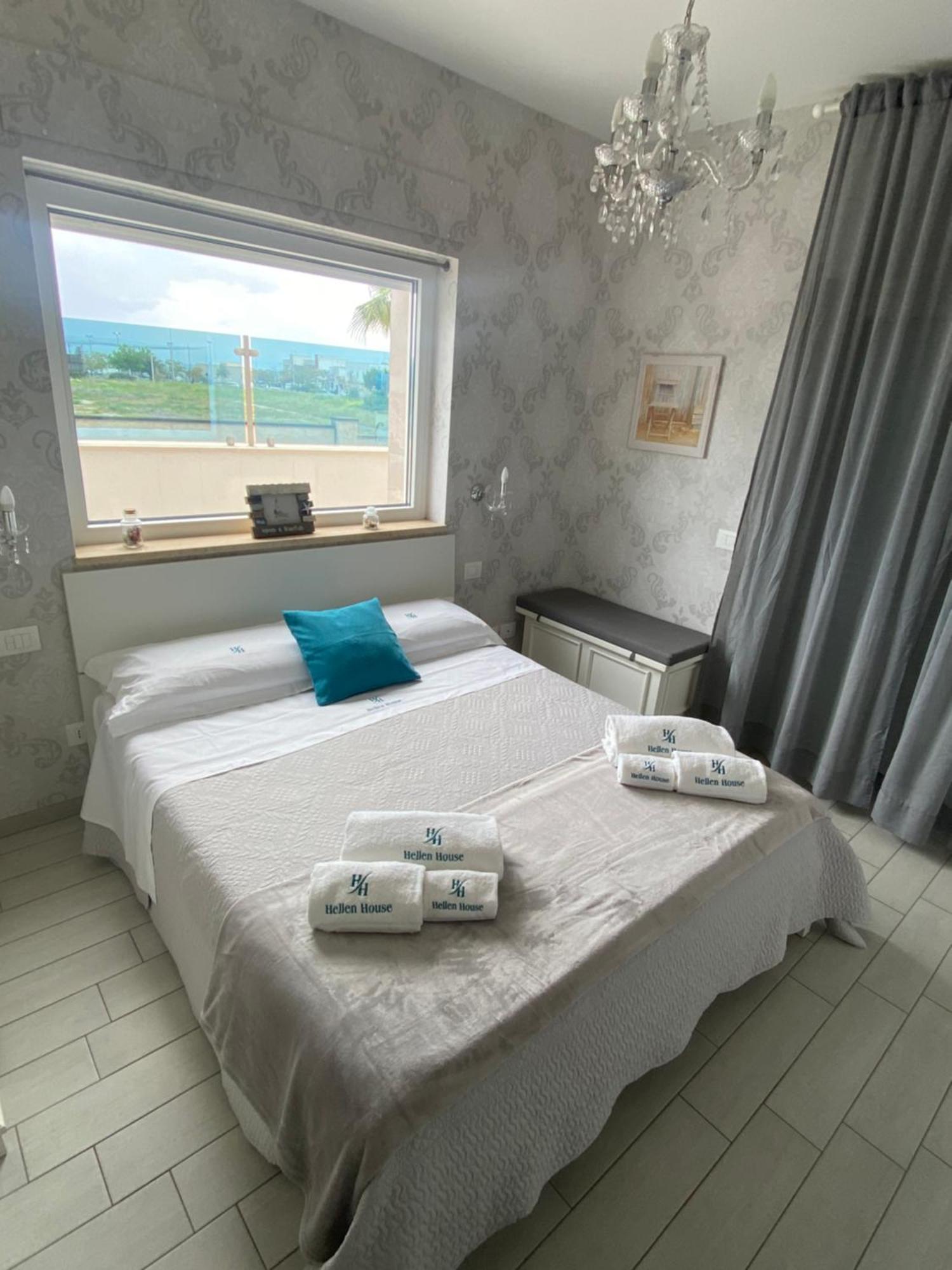 Apulianstay-Hellen House Monopoli Exterior foto